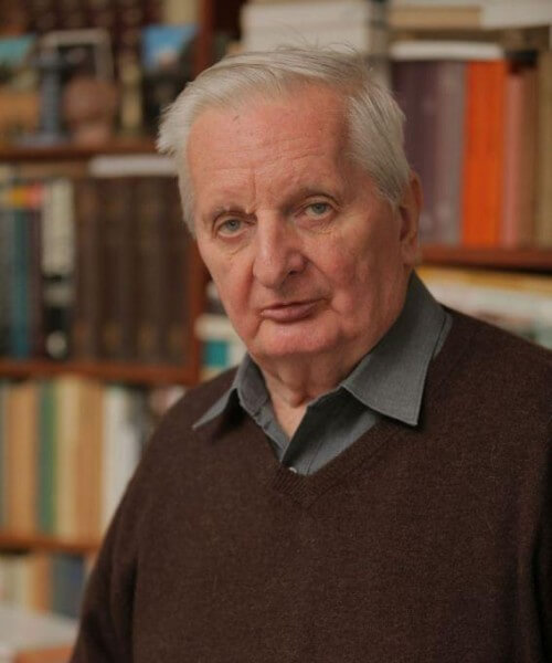 Pomogáts Béla magyar kritikus portréja